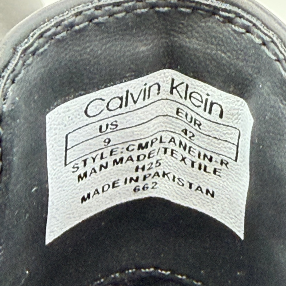 New Calvin Klein Men’s  Brayden Slip on Boots Black 9 No Box Classy Modern - Picture 10 of 11